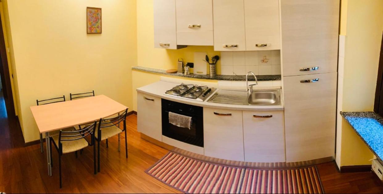 Apartment Bilocale Zona Centro Mailand